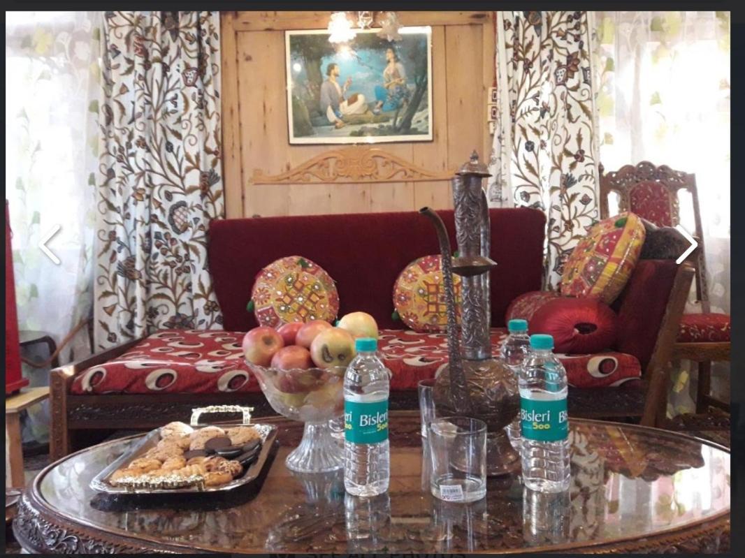New Minar Group Of Houseboats Hotel Srīnagar Eksteriør billede
