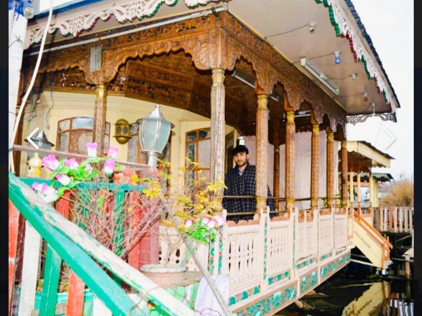 New Minar Group Of Houseboats Hotel Srīnagar Eksteriør billede